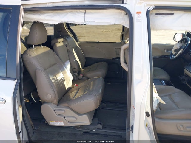 2015 TOYOTA SIENNA 5TDYK3DC2FS653986 Photo 7