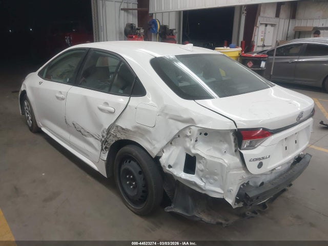 Toyota COROLLA LE 2021 5YFEPMAEXMP230482 Image 3