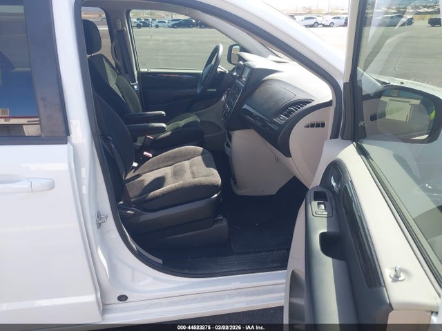 2C4RDGBG3JR254825 Dodge Grand Caravan Se