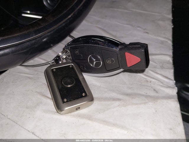 Mercedes-Benz S 550 2014 WDDUG8CB2EA006981 Image 11