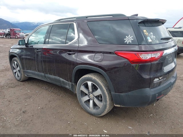 2020 CHEVROLET TRAVERSE 1GNEVHKW4LJ128304 Photo 2
