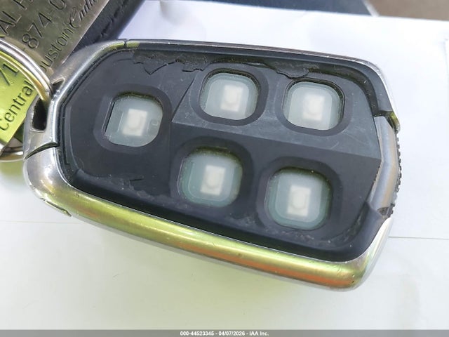 2017 CADILLAC XT5 1GYKNARS8HZ251905 Photo 10