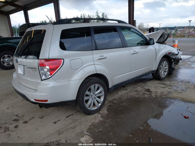 2012 Subaru Forester 2.5x Premium მანქანა იყიდება აუქციონზე, vin: JF2SHADC2CH414206, აუქციონის ნომერი: 44523360