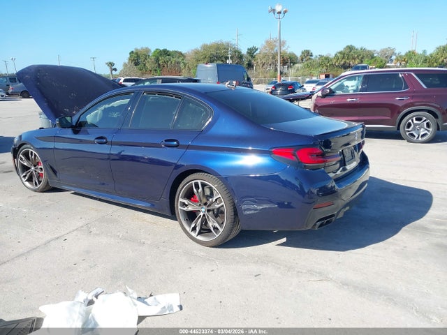 2021 BMW M550I WBA13BK02MCF31919 Photo 2