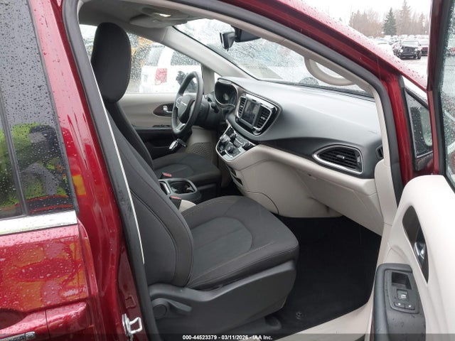 2018 Chrysler Pacifica Touring Plus მანქანა იყიდება აუქციონზე, vin: 2C4RC1FG3JR157408, აუქციონის ნომერი: 44523379