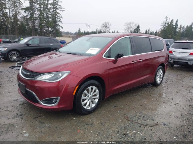 2018 Chrysler Pacifica Touring Plus მანქანა იყიდება აუქციონზე, vin: 2C4RC1FG3JR157408, აუქციონის ნომერი: 44523379