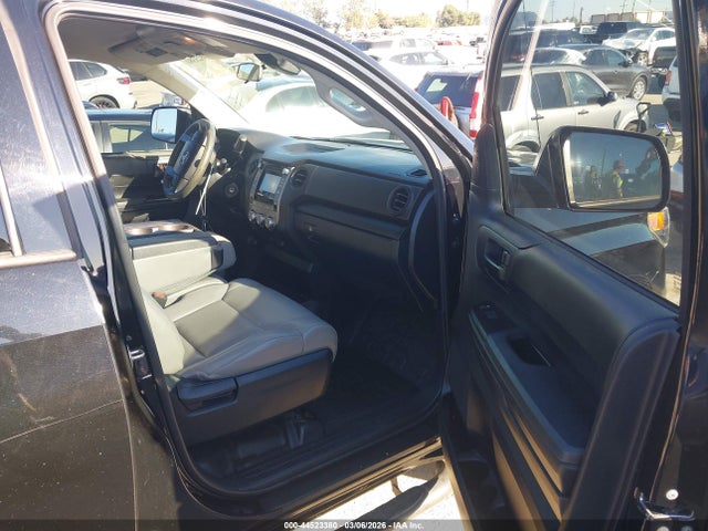 5TFRM5F15JX132589 Toyota Tundra Sr 4.6l V8