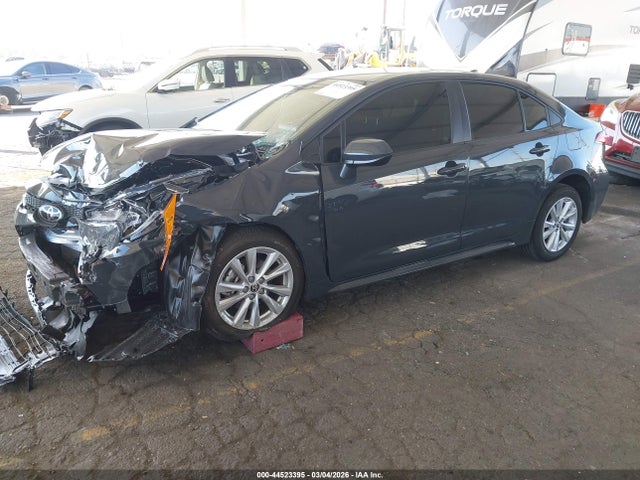 Toyota COROLLA LE 2026 JTDB4MEE5T3038576 Image 2