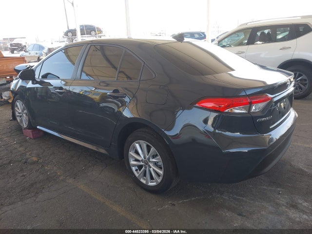 Toyota COROLLA LE 2026 JTDB4MEE5T3038576 Image 3