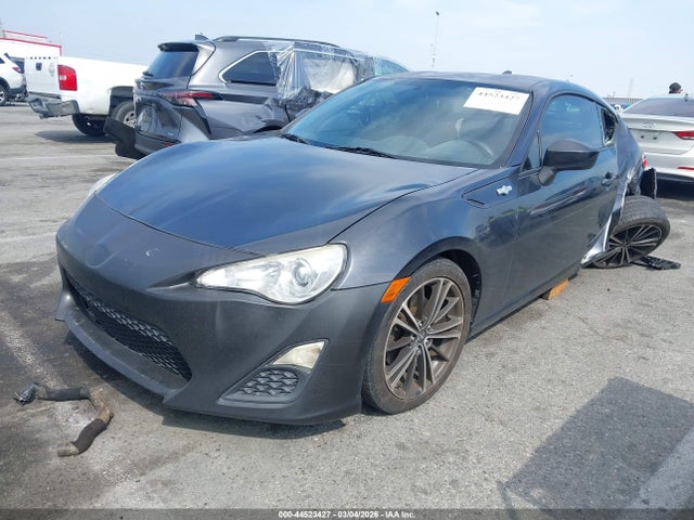 Scion FR-S 2015 JF1ZNAA19F8712982 Image 2