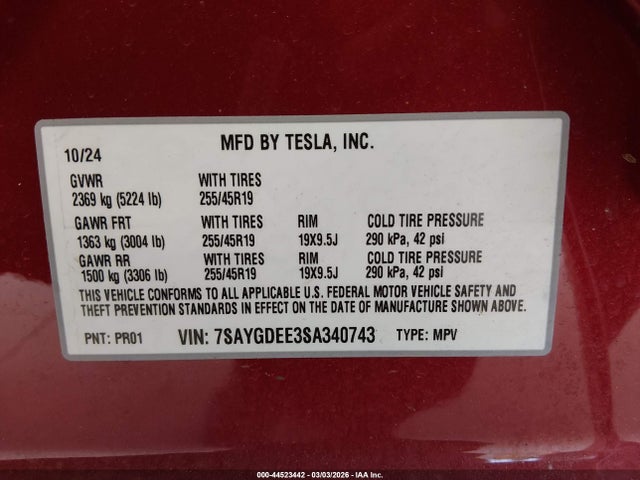 2025 Tesla Model Y Long Range Dual Motor All-wheel Drive მანქანა იყიდება აუქციონზე, vin: 7SAYGDEE3SA340743, აუქციონის ნომერი: 44523442