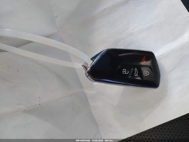 2021 VOLKSWAGEN ID.4 WVGTMPE22MP053019 Photo 10