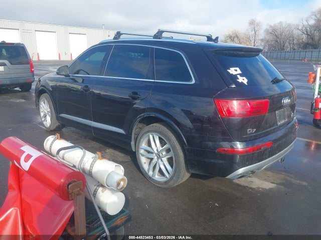 2018 AUDI Q7 WA1VAAF76JD017256 Photo 2