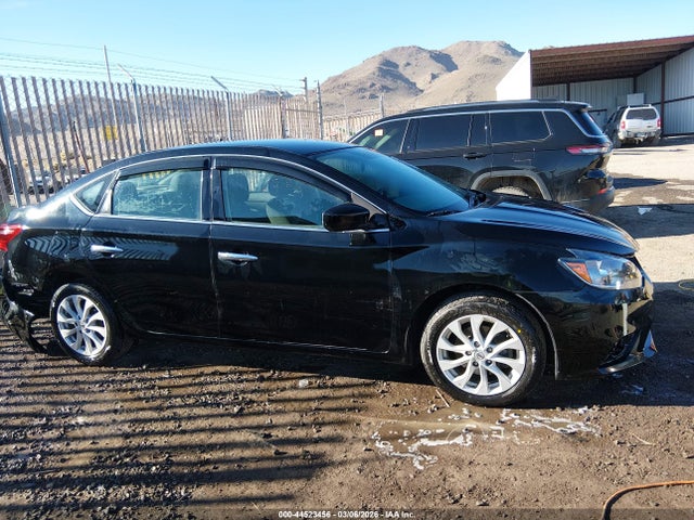 3N1AB7AP3KY358045 Nissan SENTRA SV