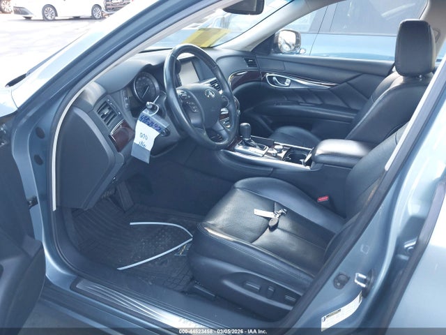 JN1BY1AP8HM740793 Infiniti Q70 3.7