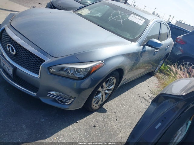 JN1BY1AP8HM740793 Infiniti Q70 3.7