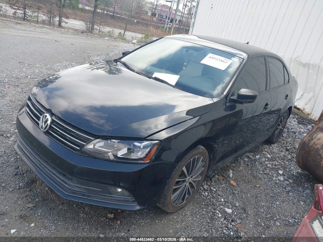 44523462 :رقم المزاد ، 3VWD17AJ8FM225106 vin ، 2015 Volkswagen Jetta 1.8t Sport مزاد بيع