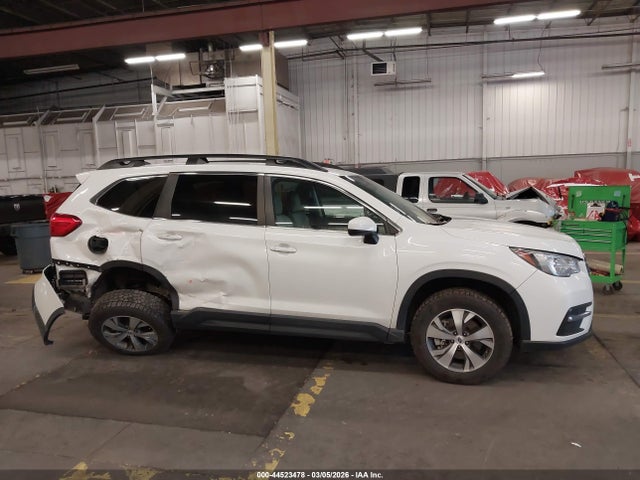 44523478 :رقم المزاد ، 4S4WMAED4N3455791 vin ، 2022 Subaru Ascent Premium مزاد بيع