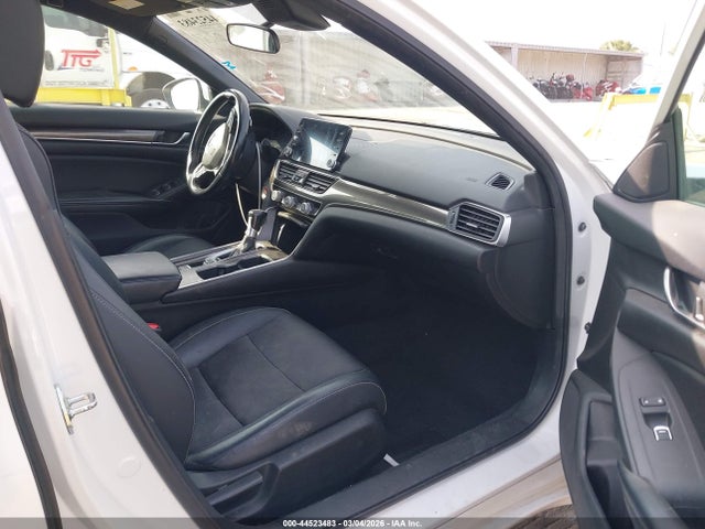 2018 HONDA ACCORD 1HGCV1F33JA235530 Photo 4