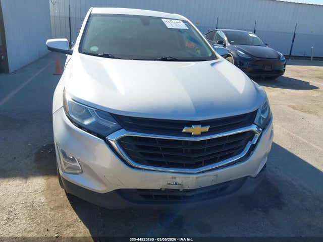 2018 Chevrolet Equinox Lt მანქანა იყიდება აუქციონზე, vin: 2GNAXJEV3J6315305, აუქციონის ნომერი: 44523499
