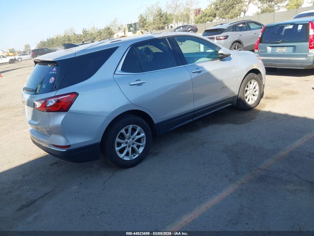 2018 Chevrolet Equinox Lt მანქანა იყიდება აუქციონზე, vin: 2GNAXJEV3J6315305, აუქციონის ნომერი: 44523499