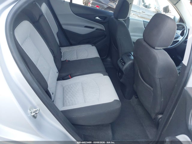 2018 Chevrolet Equinox Lt მანქანა იყიდება აუქციონზე, vin: 2GNAXJEV3J6315305, აუქციონის ნომერი: 44523499
