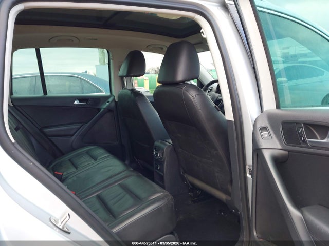 Aukcja sprzedaży 2011 Volkswagen Tiguan Sel, vin: WVGAV7AX9BW566468, numer aukcji: 44523511