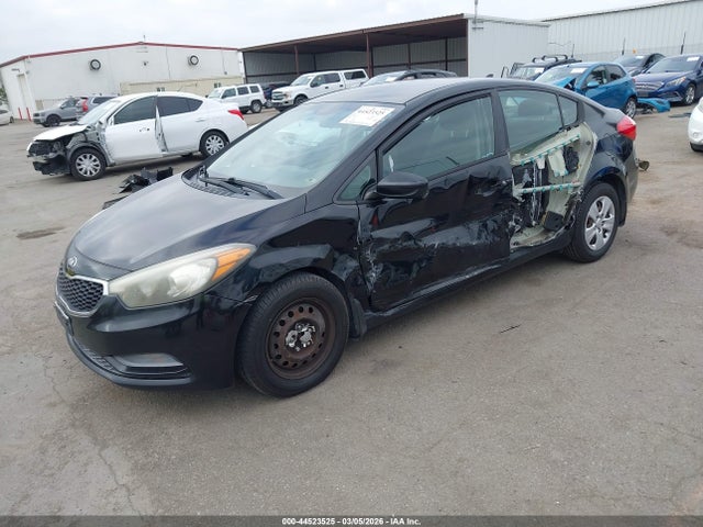 KIA FORTE LX 2014 KNAFK4A60E5190274 Image 2