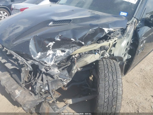 44523545 :رقم المزاد ، 1C6RR6MT9GS164583 vin ، 2016 Ram 1500 Sport مزاد بيع
