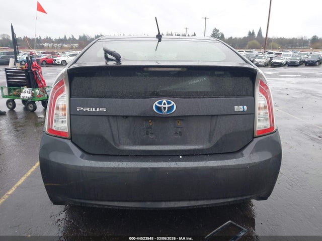 Toyota Prius Three 2014 JTDKN3DU6E0387041 Image 17
