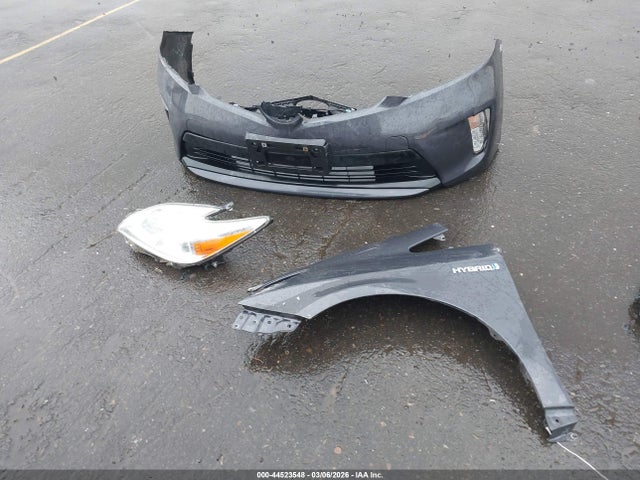 Toyota Prius Three 2014 JTDKN3DU6E0387041 Image 12