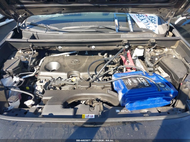 2T3J1RFV4KW029993 Toyota Rav4 Adventure