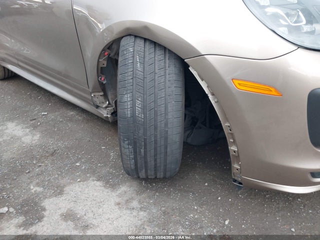 Porsche Cayenne Turbo 2015 WP1AC2A20FLA82941 Image 20