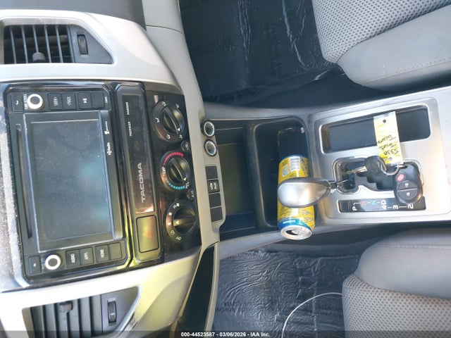 Toyota Tacoma Prerunner V6 2015 3TMJU4GN1FM177535 Image 11