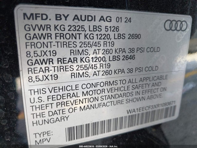 2024 Audi Q3 Premium Plus 45 Tfsi S Line Quattro Tiptronic მანქანა იყიდება აუქციონზე, vin: WA1EECF3XR1093671, აუქციონის ნომერი: 44523616