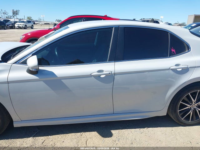 Toyota CAMRY SE 2022 4T1G11AK4NU010298 Image 14