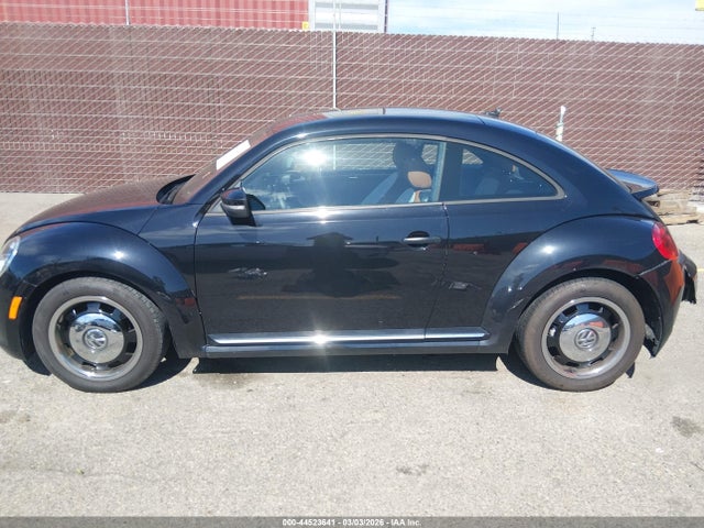 Volkswagen Beetle 1.8t Classic 2016 3VWF17AT3GM636053 Image 14