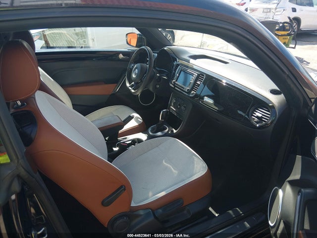 Volkswagen Beetle 1.8t Classic 2016 3VWF17AT3GM636053 Image 5