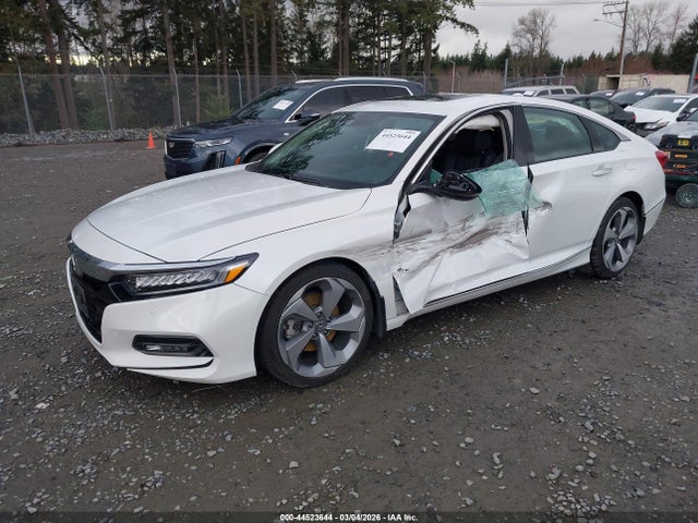 1HGCV2F99JA036394 Honda Accord Touring 2.0t
