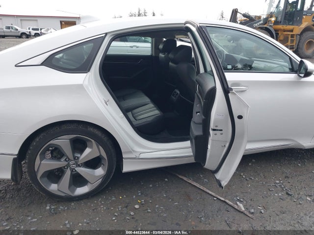 1HGCV2F99JA036394 Honda Accord Touring 2.0t