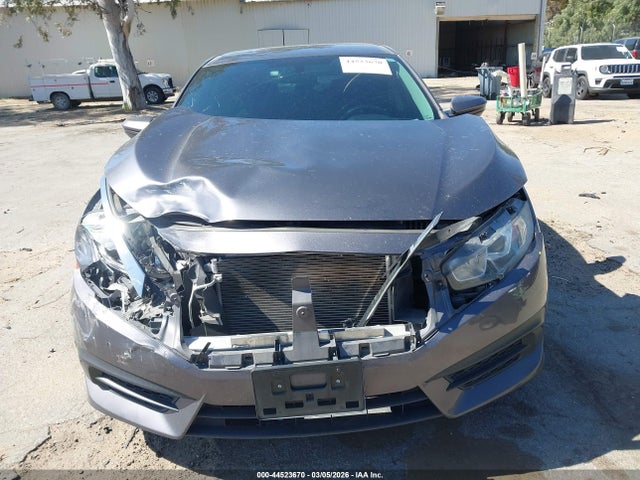 Honda Civic Lx 2017 2HGFC2F54HH552707 Image 12