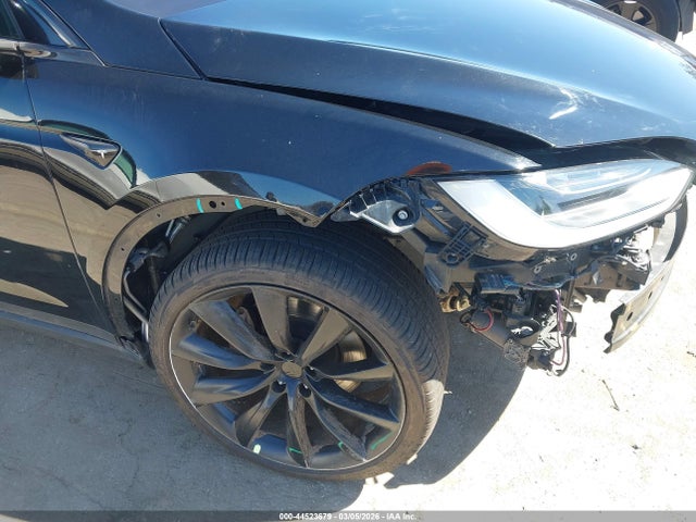 44523679 :رقم المزاد ، 5YJXCAE23KF141591 vin ، 2019 Tesla Model X 100d/75d/long Range مزاد بيع