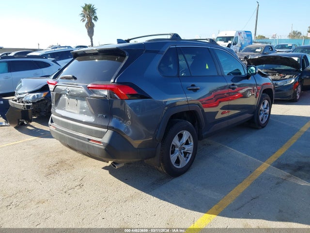 2021 TOYOTA RAV4 2T3W1RFV9MW157123 Photo 3