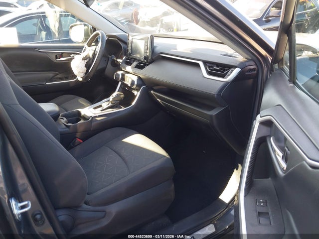 2021 TOYOTA RAV4 2T3W1RFV9MW157123 Photo 4