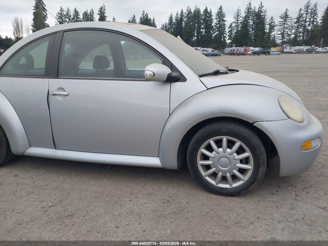 2004 Volkswagen New Beetle Gls 2.0l მანქანა იყიდება აუქციონზე, vin: 3VWCK31CX4M404716, აუქციონის ნომერი: 44523713