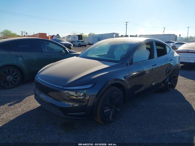 7SAYGDED2TF581656 Tesla Model Y Premium Rear-wheel Drive/standard Rear-wheel Drive