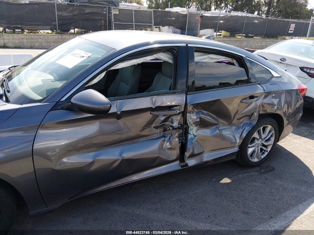 Honda ACCORD LX 2018 1HGCV1F15JA112407 Image 6