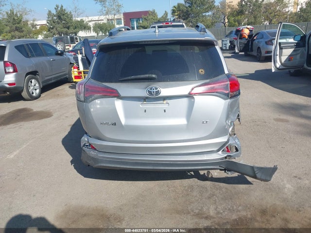 Toyota RAV4 LE 2017 2T3ZFREV4HW378621 Image 16