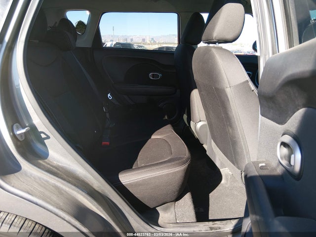 KIA Soul 2016 KNDJN2A28G7390283 Image 8