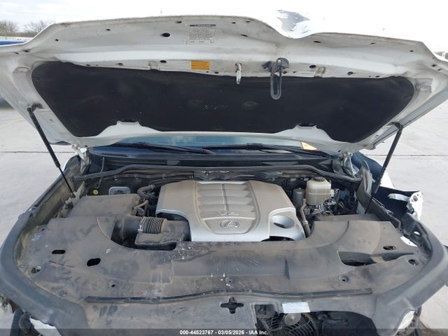 JTJHY7AX9G4194530 Lexus LX 570